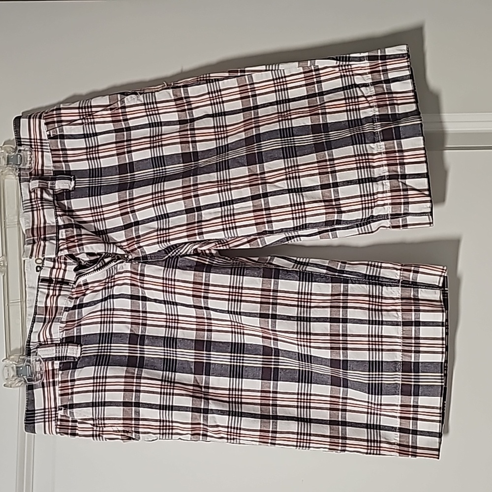 Roxy plaid golfer style shorts